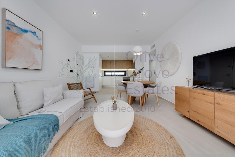 квартира продается в Torrevieja, Alicante