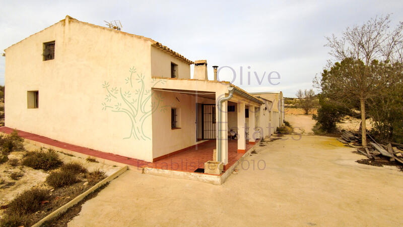 3 bedroom Country House for sale