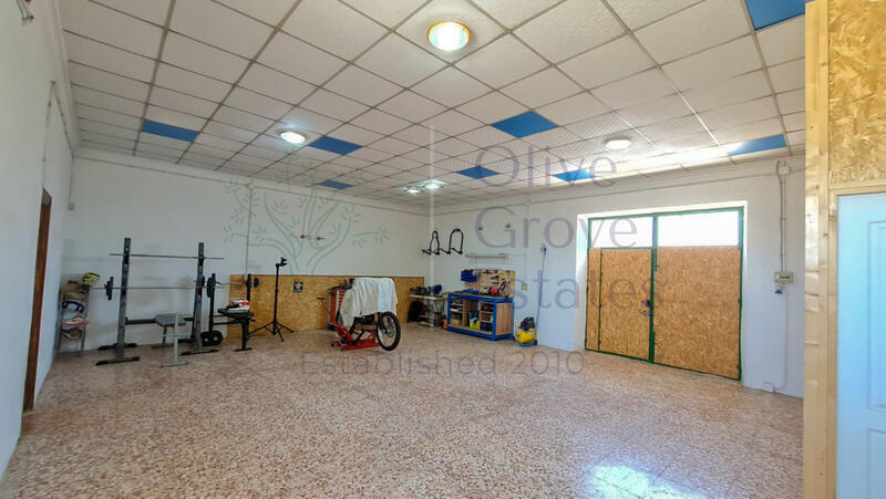 4 Cuarto Villa en venta