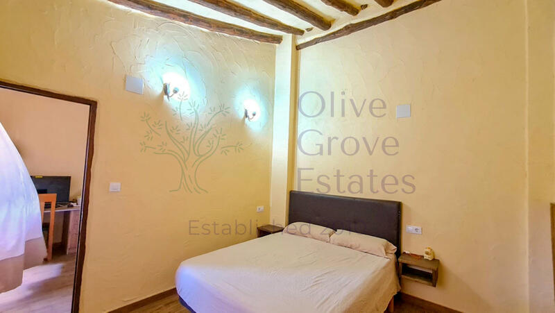 4 Cuarto Villa en venta