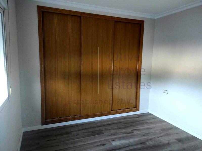 6 bedroom Villa for sale