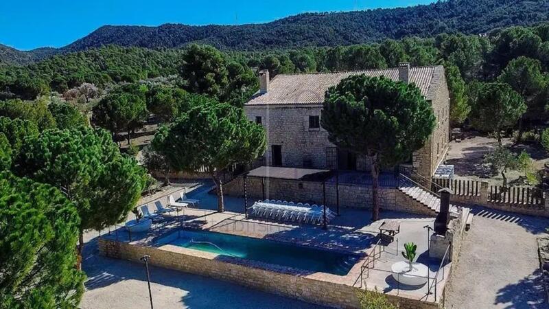 Herregård til salgs i Biar, Alicante