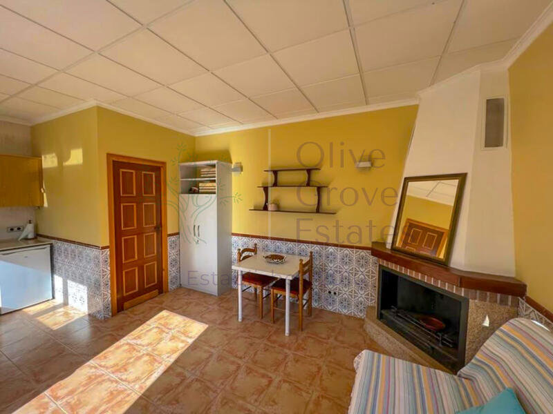1 bedroom Country House for sale