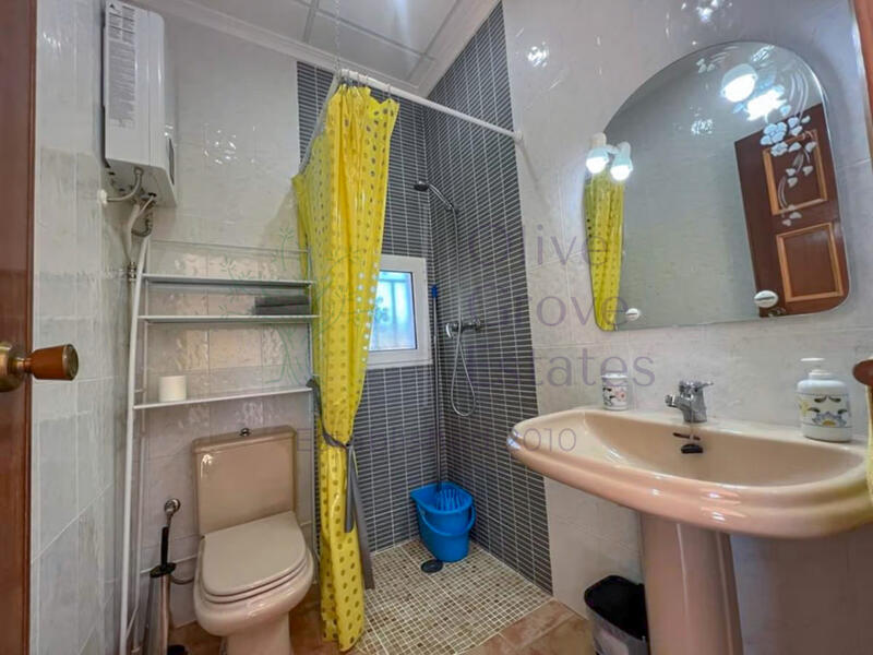 1 bedroom Country House for sale