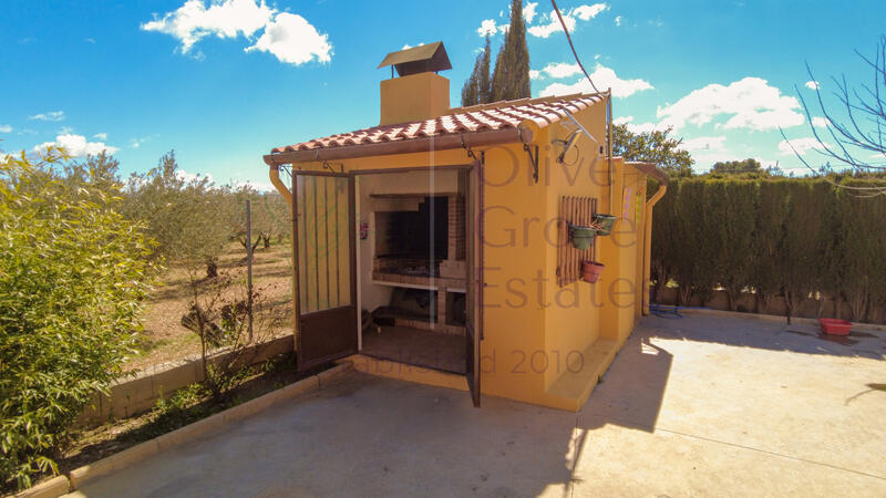 3 bedroom Country House for sale
