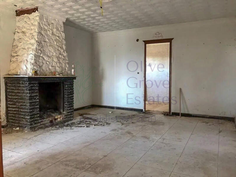 7 Cuarto Casa de Campo en venta