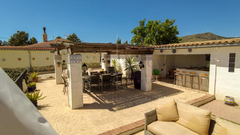 4 bedroom Villa for sale