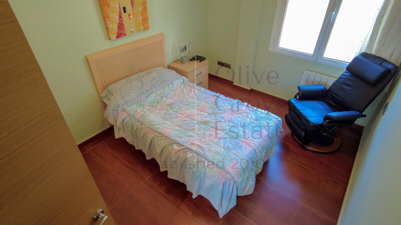 4 Schlafzimmer Landhaus zu verkaufen