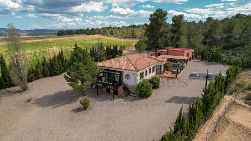 Villa zu verkaufen in Zarra, Valencia