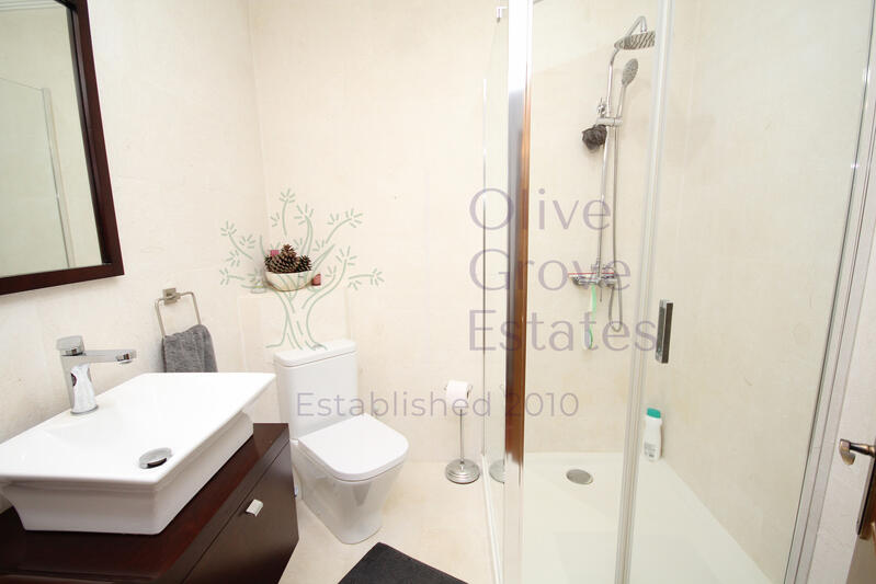 4 chambre Auberge à vendre