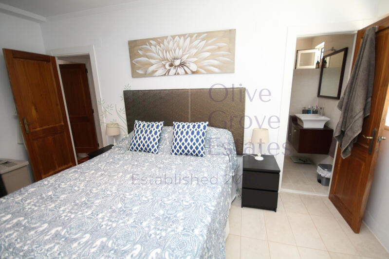 4 chambre Auberge à vendre