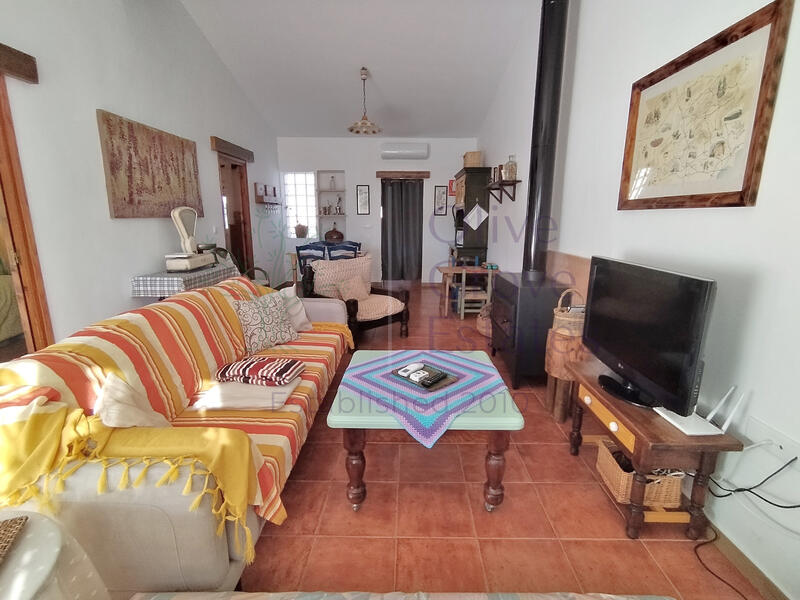3 Schlafzimmer Landhaus zu verkaufen