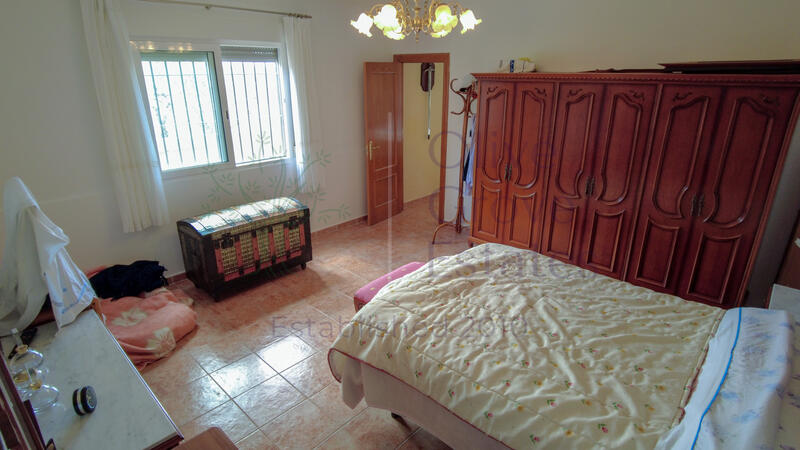 5 Schlafzimmer Villa zu verkaufen