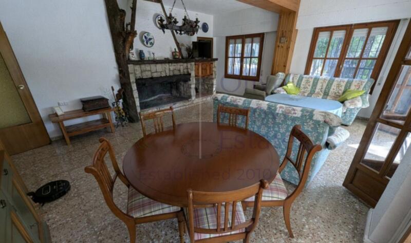4 Schlafzimmer Villa zu verkaufen
