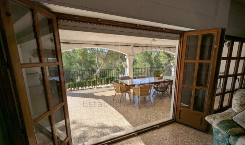 4 Schlafzimmer Villa zu verkaufen