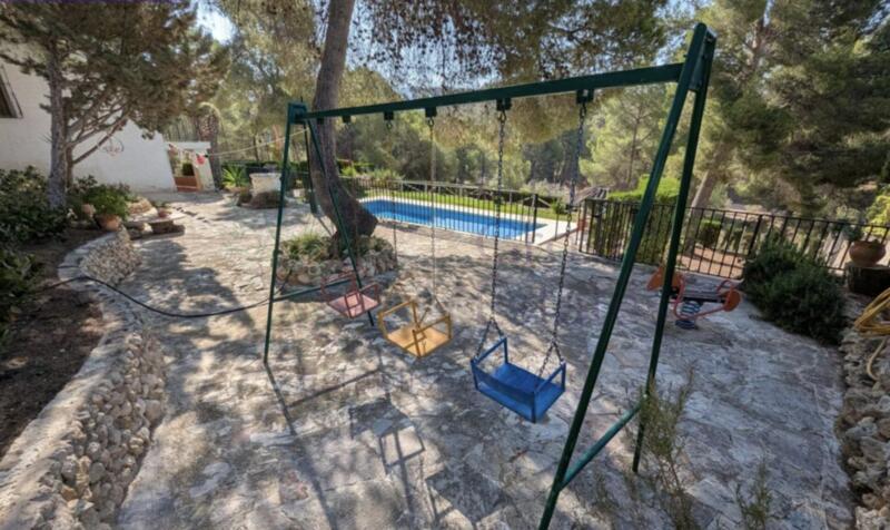 4 Schlafzimmer Villa zu verkaufen