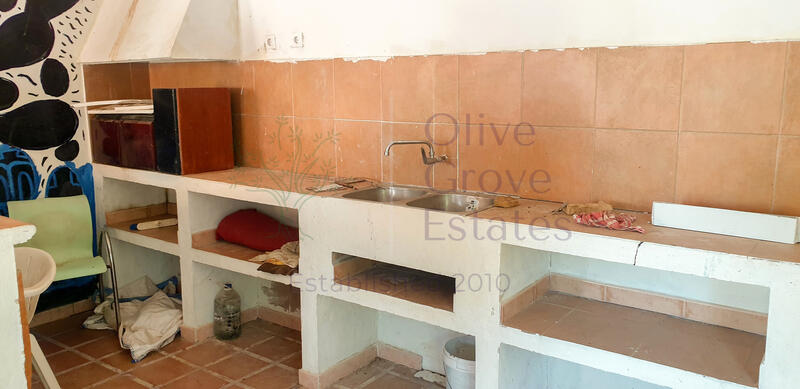 4 Schlafzimmer Landhaus zu verkaufen