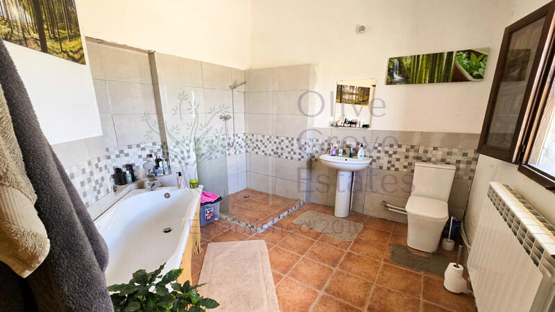 3 bedroom Villa for sale