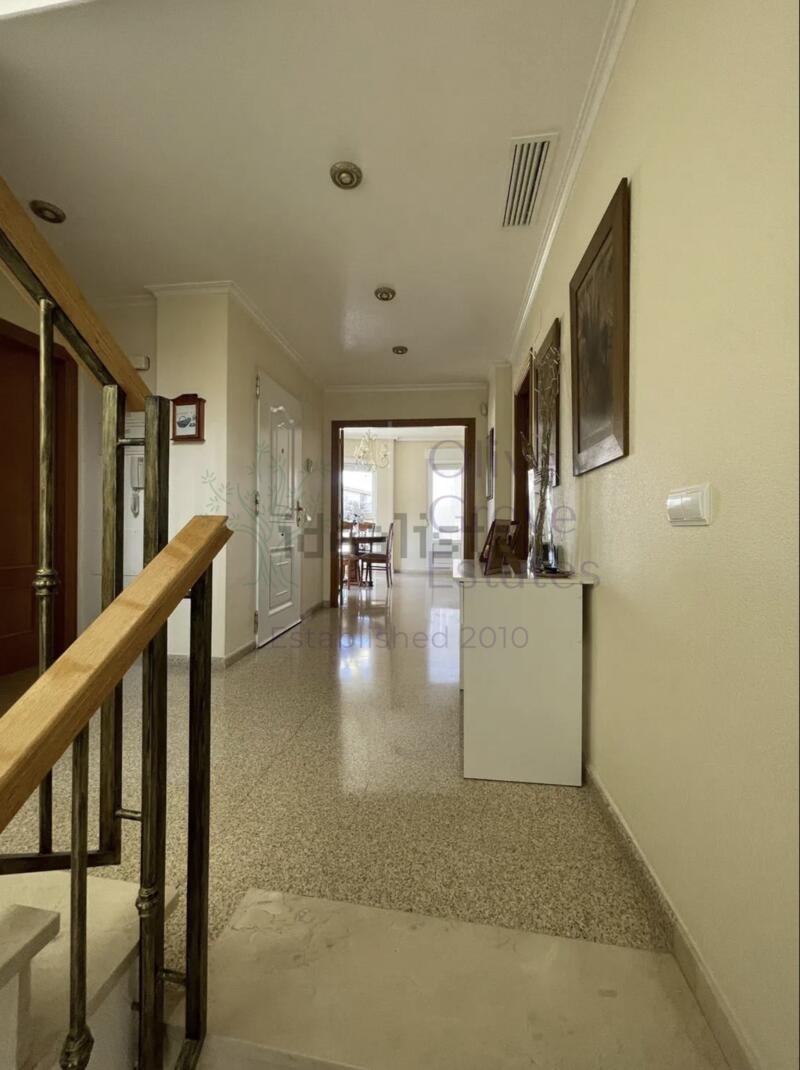 5 Schlafzimmer Villa zu verkaufen
