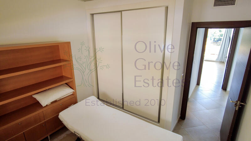 3 bedroom Apartment for Long Term Rent
