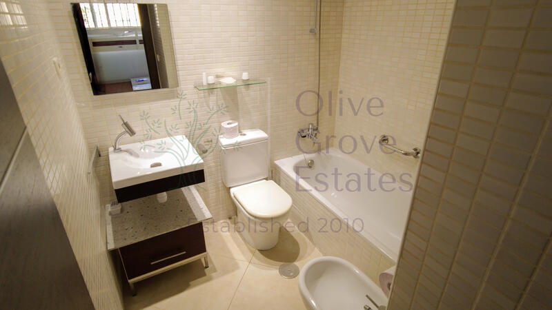 3 bedroom Apartment for Long Term Rent