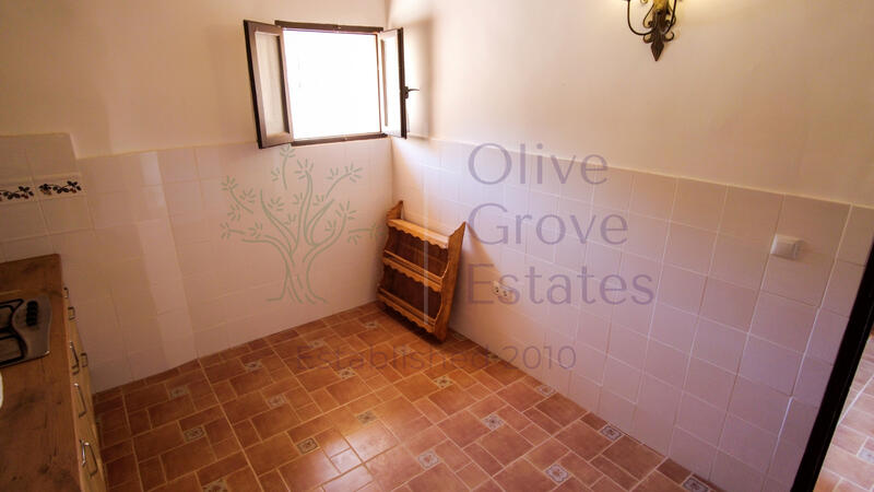 8 bedroom Country House for sale