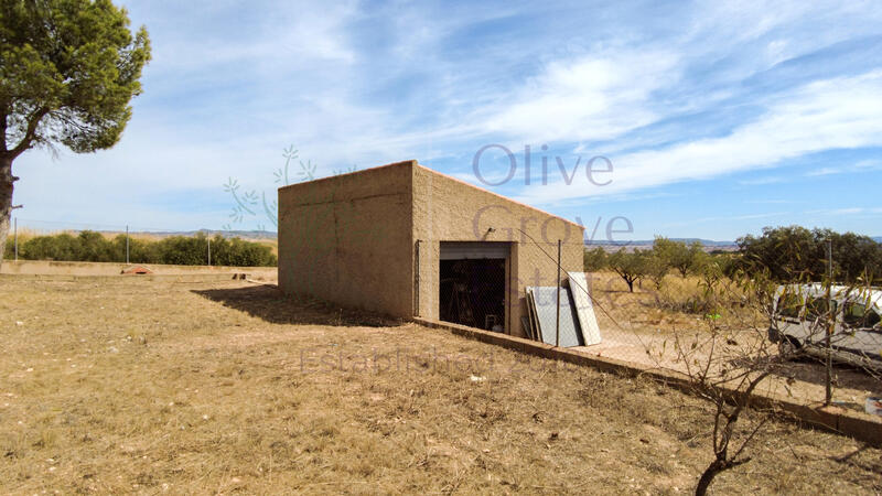 4 bedroom Country House for sale