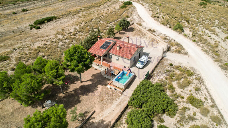 4 bedroom Country House for sale