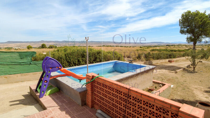 4 bedroom Country House for sale