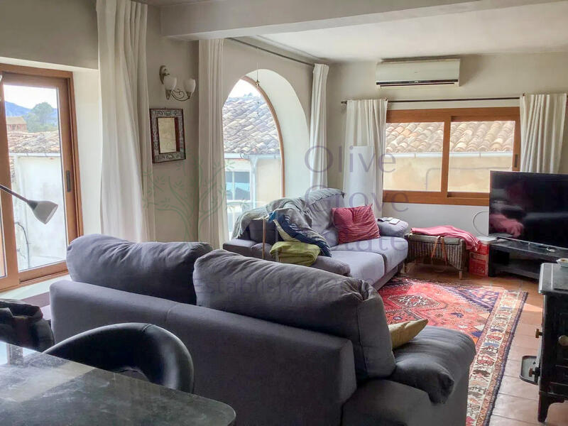 4 bedroom Country House for sale