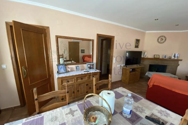 3 bedroom Country House for sale
