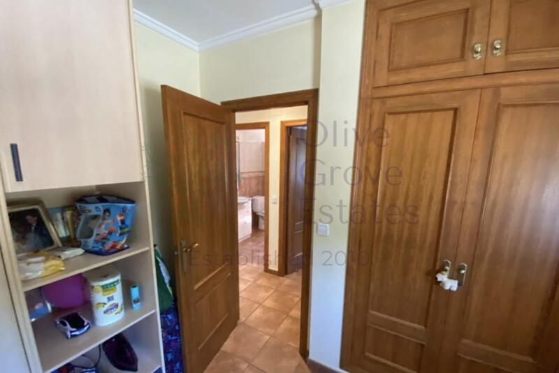 3 bedroom Country House for sale