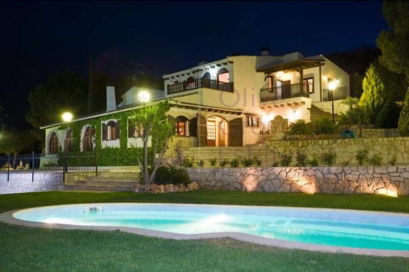 7 bedroom Country House for sale