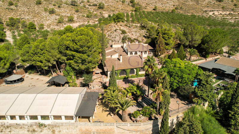7 bedroom Country House for sale