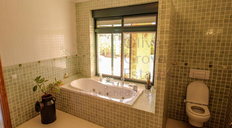 Villa for sale