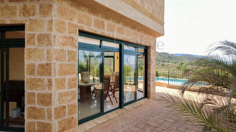 Villa for sale