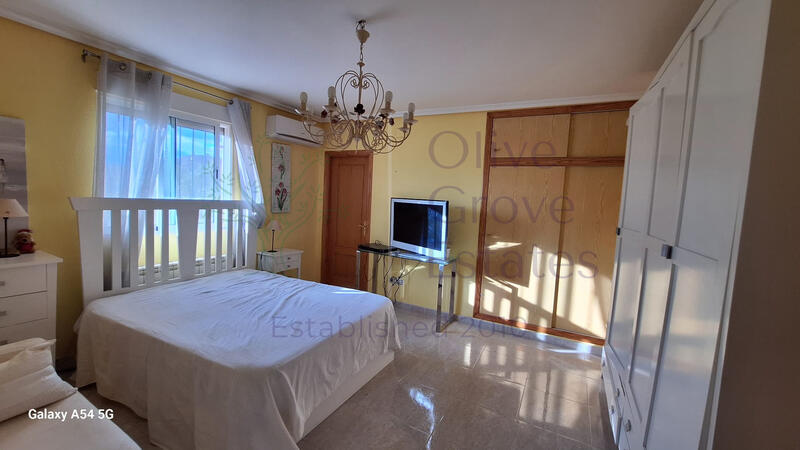 3 bedroom Villa for sale