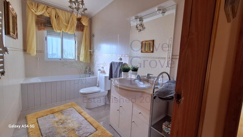 3 bedroom Villa for sale