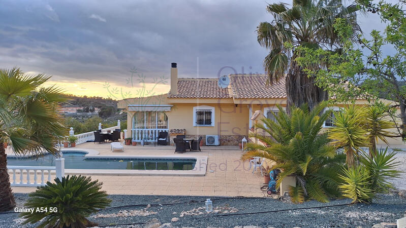 3 bedroom Villa for sale