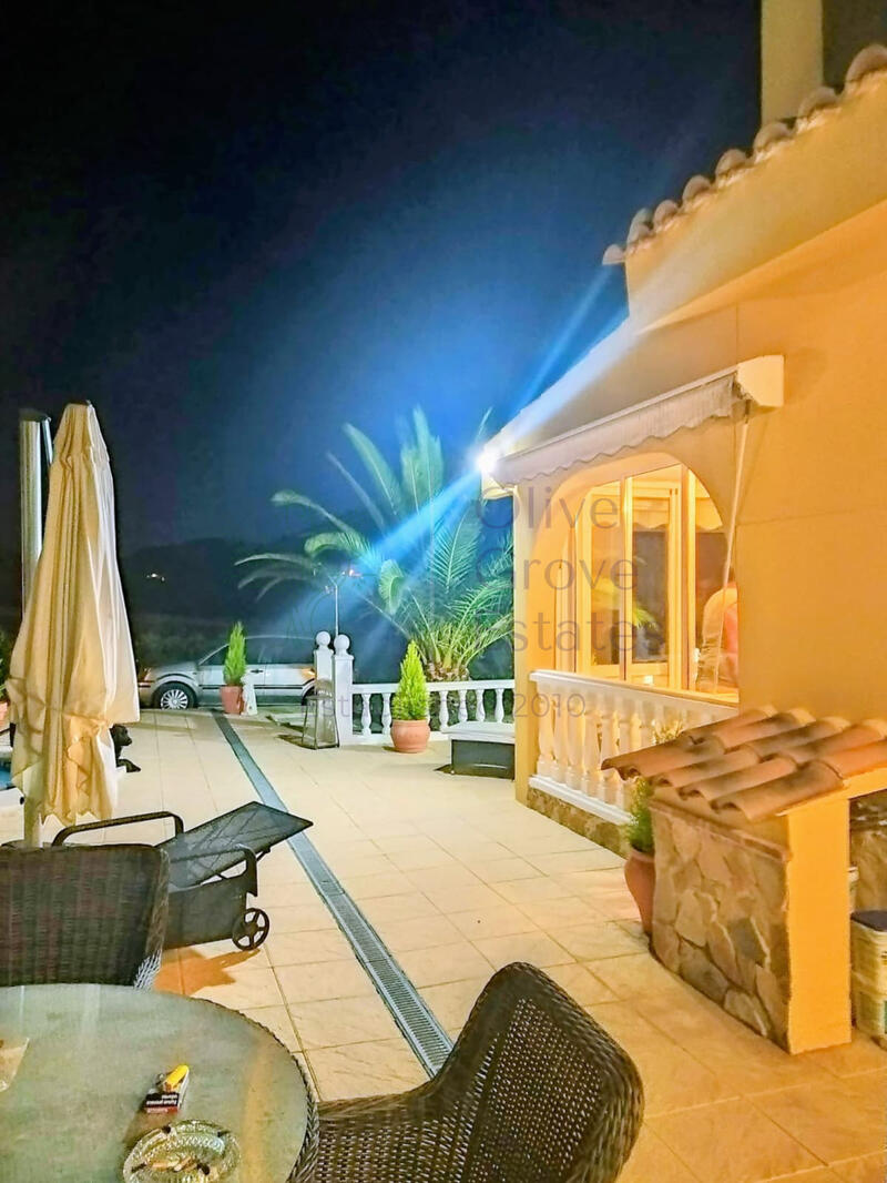3 bedroom Villa for sale