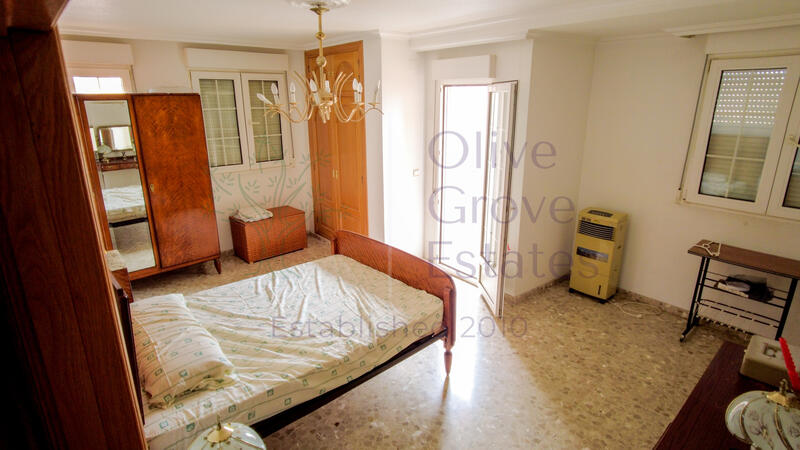 5 chambre Appartement à vendre