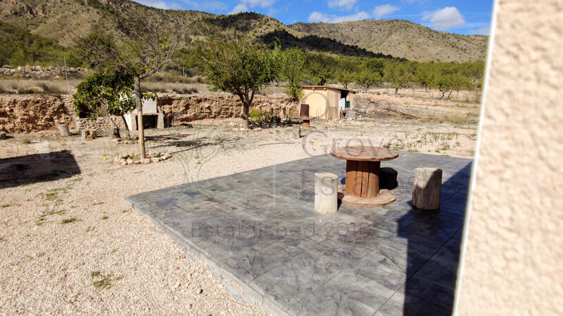 4 soverom Villa til salgs 4 soverom Villa til salgs