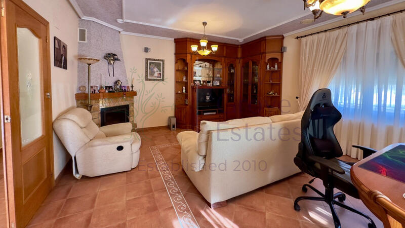 4 bedroom Villa for sale 4 bedroom Villa for sale
