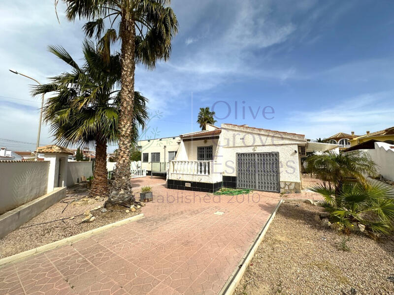 3 bedroom Villa for sale