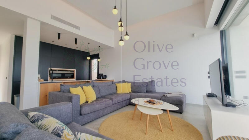 4 Cuarto Villa en venta