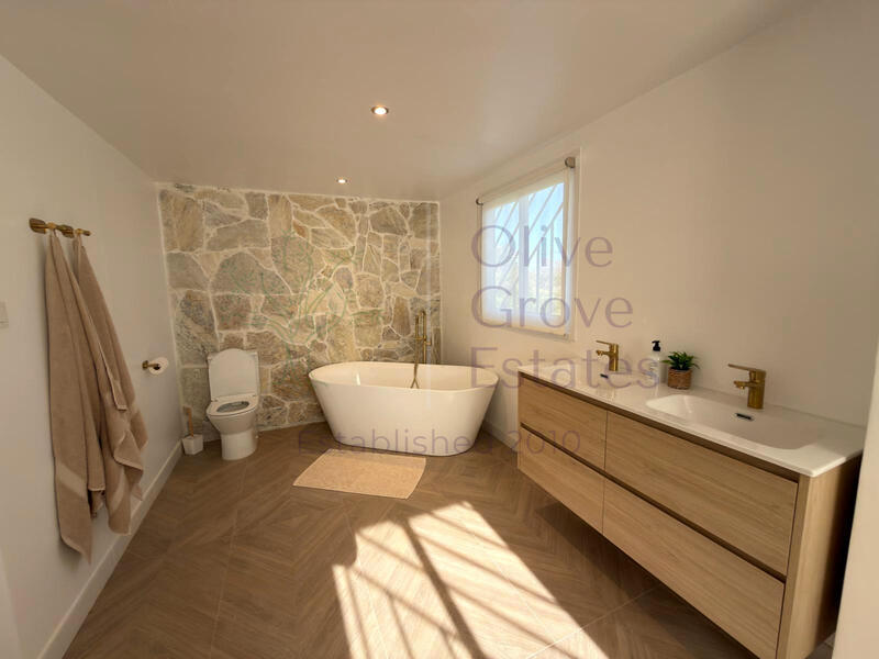 2 soverom Herregård til salgs