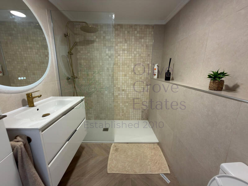 2 soverom Herregård til salgs