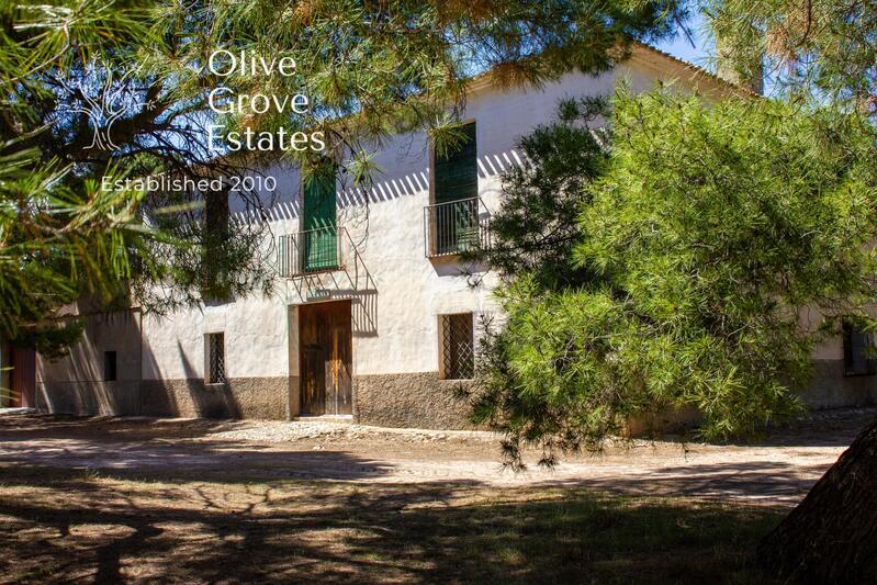 10 bedroom Country House for sale 10 bedroom Country House for sale