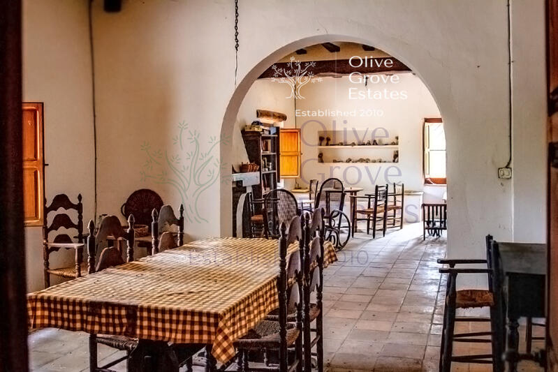 10 bedroom Country House for sale 10 bedroom Country House for sale