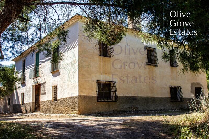 10 bedroom Country House for sale 10 bedroom Country House for sale